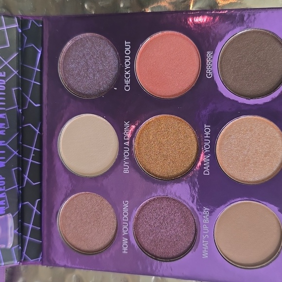 RUDE Purple Flame Eyeshadow Palette - Bold Hues - Picture 2 of 4